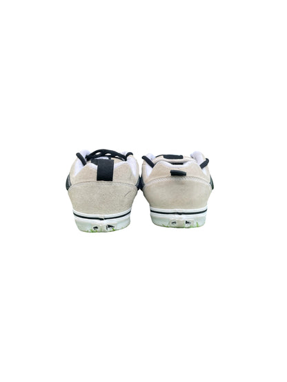 Vans Knu Skool White / Black Shoes (EUR 40.5 | US 7.5)