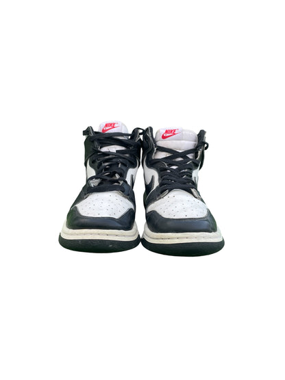 Nike Dunk High “Panda Black” (EUR 40 | US 7)