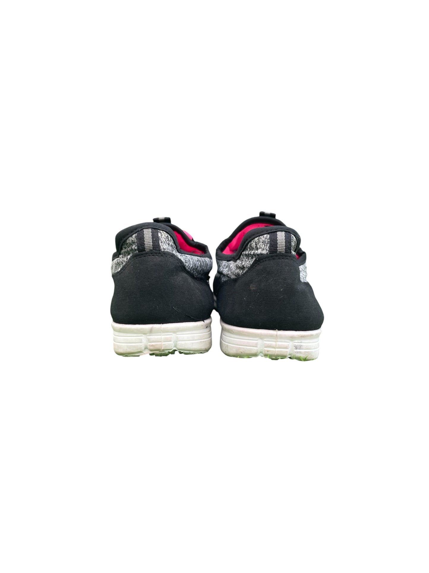 Podium Slip-On Shoes (EUR 40 | US 9)