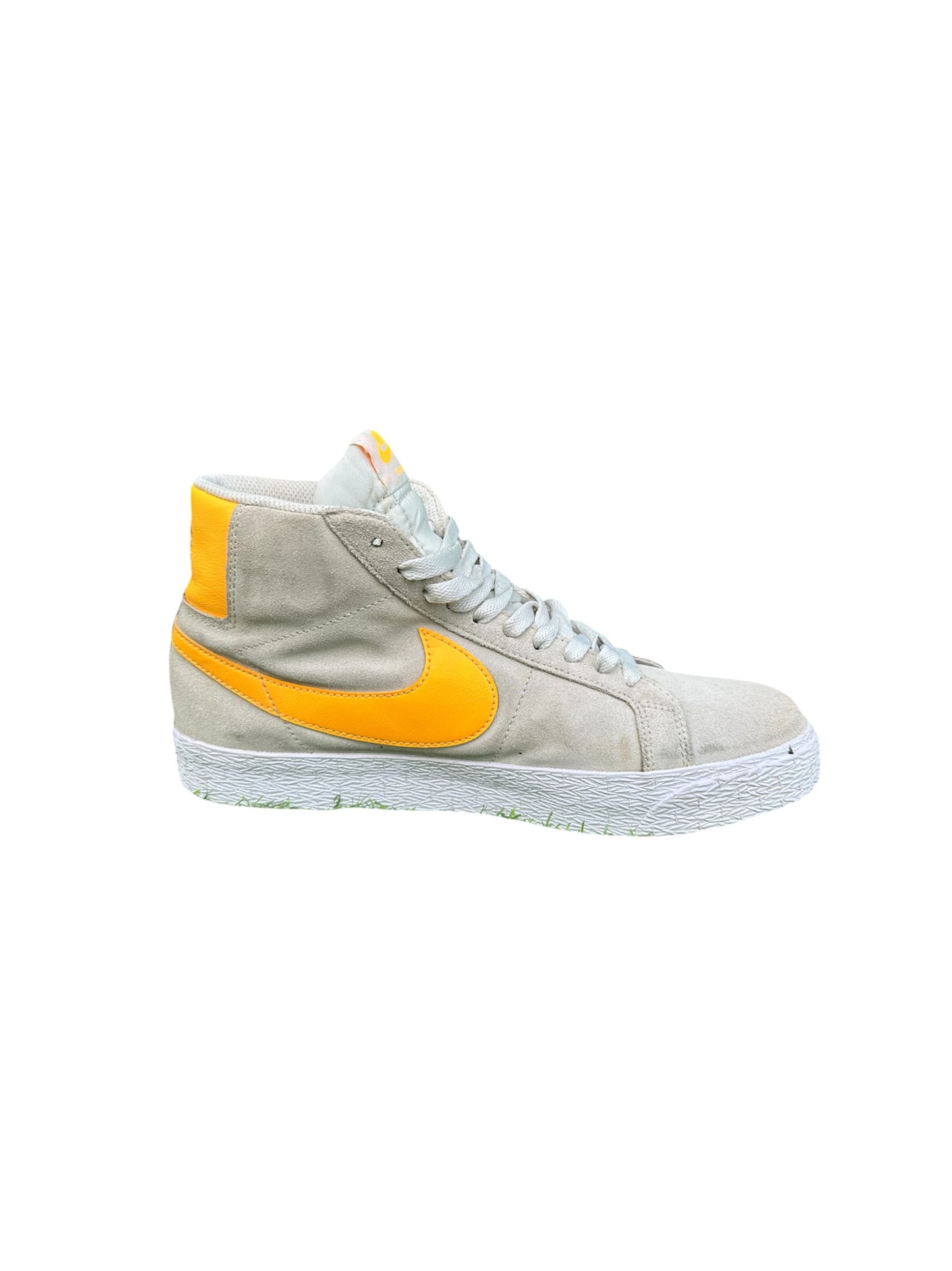 Nike SB Zoom Blazer Mid – Summit White / Laser Orange (EUR 41 | US 8)