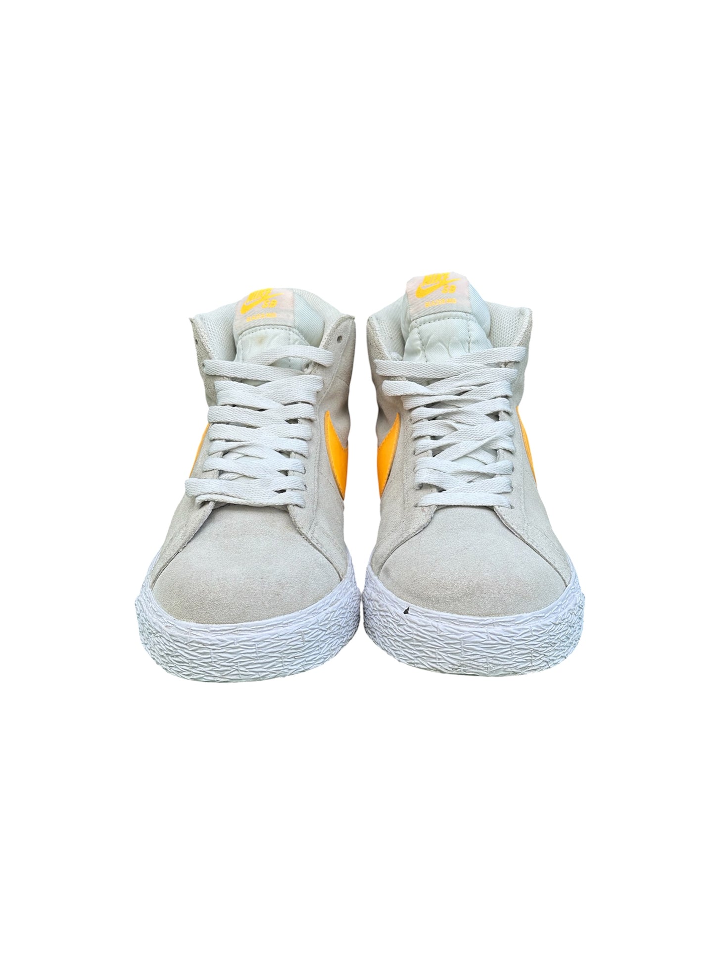 Nike SB Zoom Blazer Mid – Summit White / Laser Orange (EUR 41 | US 8)