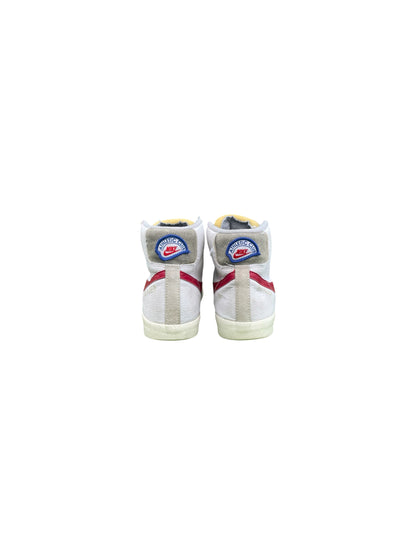 Nike Blazer Mid ’77 – White / Light Smoke Grey