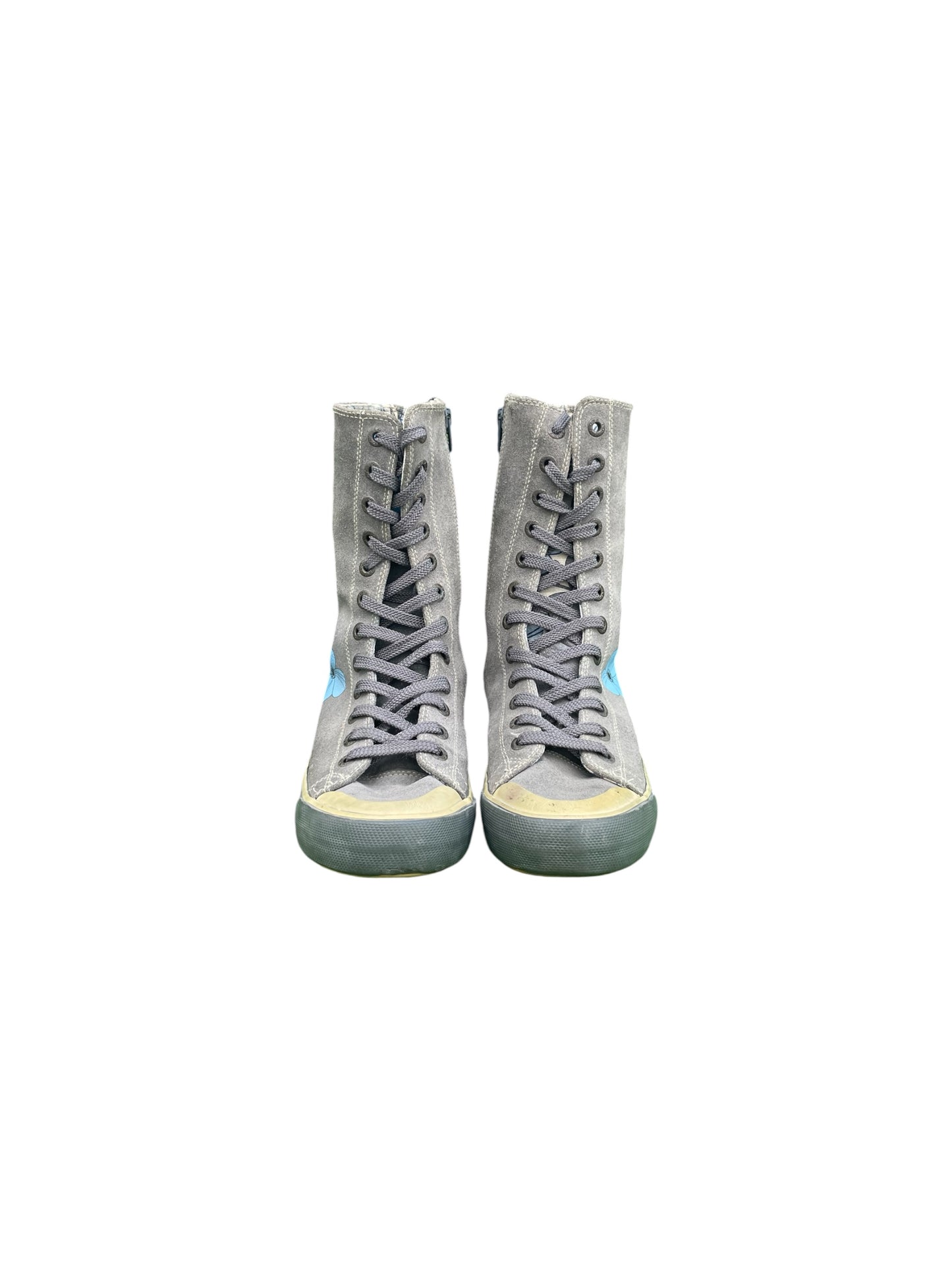 Canvas High-Top Sneakers – Stylish & Comfortable